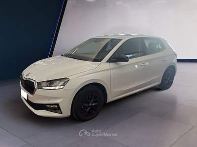 Skoda Fabia IV 2022 1.0 mpi Young Edition 80cv Bianco usata Torino