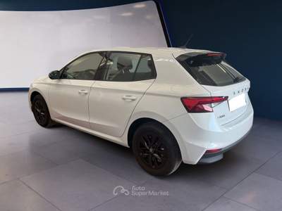 Skoda Fabia IV 2022 1.0 mpi Young Edition 80cv Bianco usata Torino