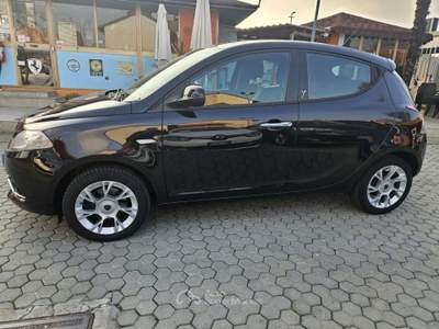 Lancia Ypsilon Ypsilon III  1.2 Opening edition 69cv NEOPATENTATI OK Nero usata Milano