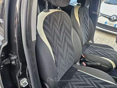 Lancia Ypsilon Ypsilon III  1.2 Opening edition 69cv NEOPATENTATI OK Nero usata Milano