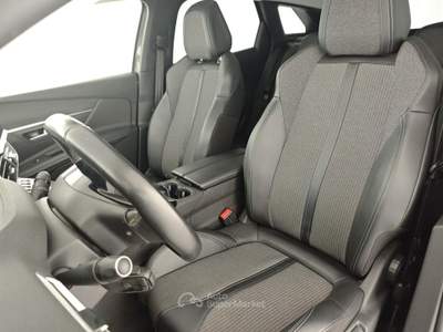 Peugeot 3008 PureTech Turbo 130 S&S Allure Pack Grigio usata Capua