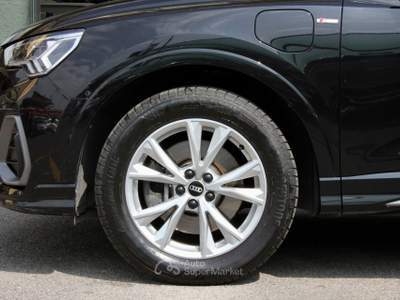 Audi Q3 E S TRONIC S LINE FARI A LED - INDICATORI DINAMICI Nero usata Villongo