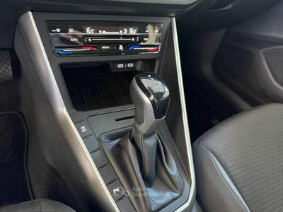 Volkswagen Polo 1.0 TSI DSG Life Nero usata Spoltore