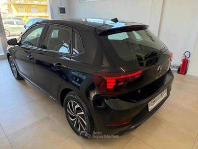 Volkswagen Polo 1.0 TSI DSG Life Nero usata Spoltore