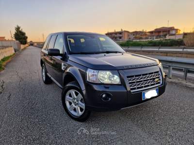 Land Rover Freelander S.W. HSE Grigio usata Gravina in Puglia