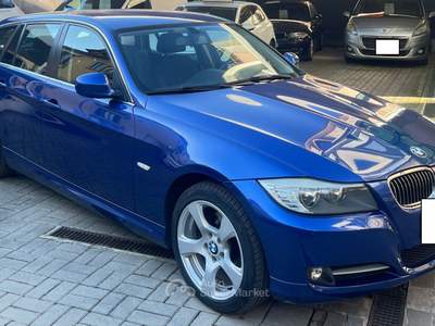BMW Serie 3 320d 320D STATION WAGON - CAMBIO AUTOM MOTORE KM 120000 Blu/Azzurro usata Varese