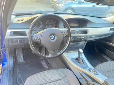 BMW Serie 3 320d 320D STATION WAGON - CAMBIO AUTOM MOTORE KM 120000 Blu/Azzurro usata Varese