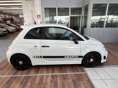 Abarth 595 1.4 Turbo T-Jet 160 CV Yamaha Factory Racing Bianco usata Vignola