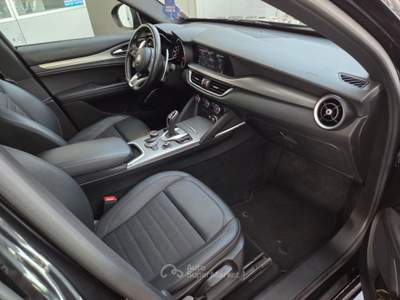 Alfa Romeo Stelvio 2.2 Turbodiesel 190 CV AT8 Q4 Sprint C.20-PELLE EC Nero usata Vignola