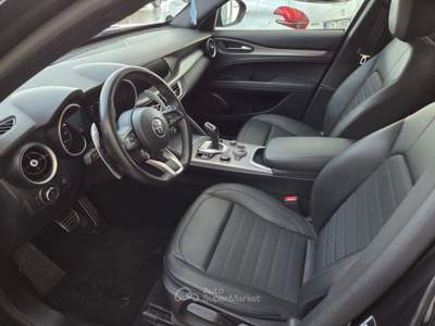 Alfa Romeo Stelvio 2.2 Turbodiesel 190 CV AT8 Q4 Sprint C.20-PELLE EC Nero usata Vignola