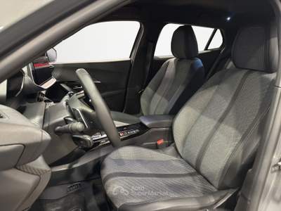 Peugeot 2008  1.2 hybrid allure 136cv e-dcs6 Grigio usata Firenze