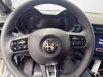 Alfa Romeo Junior  ibrida my26 ibrida sprint 1.2 145cv hybrid edct6 Bianco usata Firenze