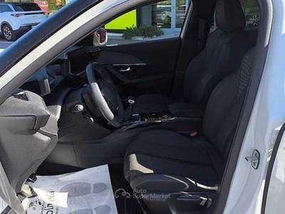 Peugeot 3008 PureTech Turbo 130 S&S GT Bianco usata Foligno