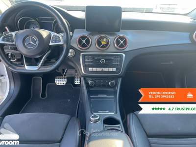 Mercedes-Benz CLA CLA 220 d Automatic Premium Bianco usata Livorno
