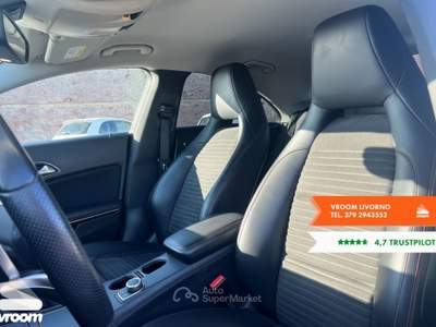 Mercedes-Benz CLA CLA 220 d Automatic Premium Bianco usata Livorno