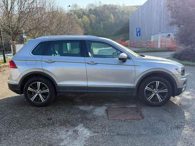 Volkswagen Tiguan 2.0 tdi Executive 4motion 150cv Grigio usata Pianoro