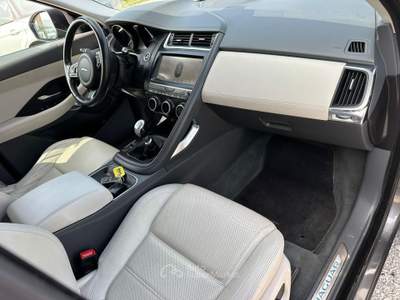 Jaguar E-Pace 2.0d i4 R-Dynamic awd 150cv Grigio usata Altidona