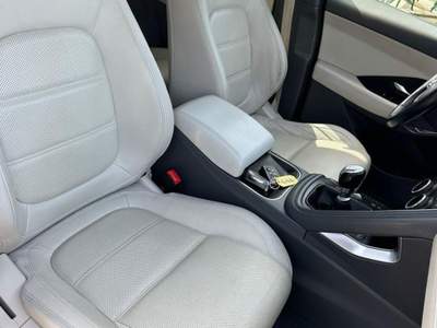 Jaguar E-Pace 2.0d i4 R-Dynamic awd 150cv Grigio usata Altidona