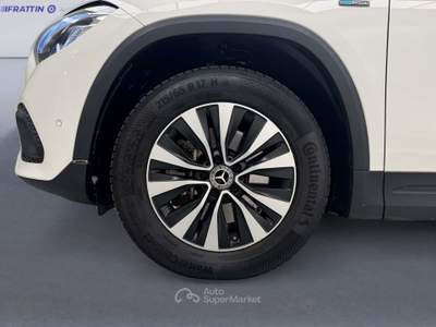 Mercedes-Benz GLA Gla 250 E Hybrid Eq Business Extra Bianco usata Cassola