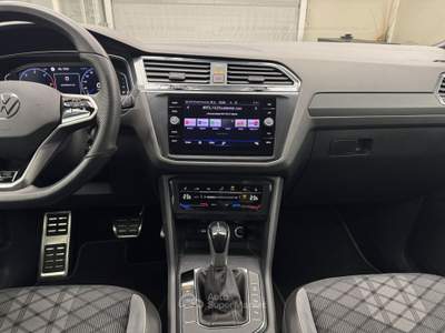 Volkswagen Tiguan Tiguan 2.0 Tdi 150 Cv Scr Dsg R-Line Blu/Azzurro usata Cassola