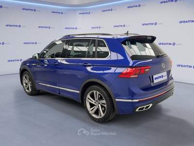 Volkswagen Tiguan Tiguan 2.0 Tdi 150 Cv Scr Dsg R-Line Blu/Azzurro usata Cassola