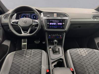 Volkswagen Tiguan Tiguan 2.0 Tdi 150 Cv Scr Dsg R-Line Blu/Azzurro usata Cassola