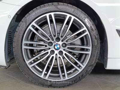 BMW Serie 5 530d Futura d Touring Msport auto usata Verona