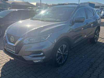 Nissan Qashqai  1.5 dci N-Tec 115cv dct Grigio usata Fasano