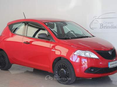 Lancia Ypsilon 1.2 69 CV 5p. GPL Ecochic Ele.Bl Rosso usata Potenza
