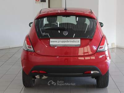 Lancia Ypsilon 1.2 69 CV 5p. GPL Ecochic Ele.Bl Rosso usata Potenza