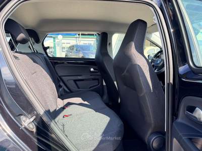 Volkswagen up! 1.0 5p. move up! Nero usata Sant'Anastasia