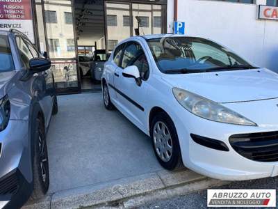 Peugeot 207 HDi 70CV 3p. XS Easy Bianco usata Città Sant'Angelo