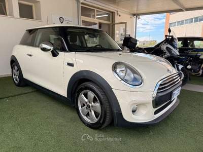 MINI Clubman  1.2 One 75cv 3p Beige usata Spigno Saturnia
