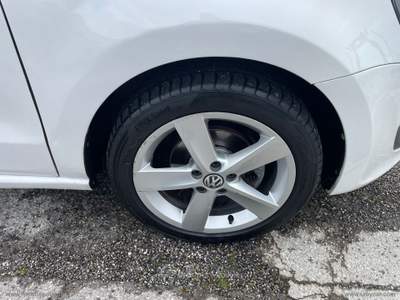 Volkswagen Polo Polo 1.6 TDI 90 CV 5p. Highline Bianco usata Mesagne