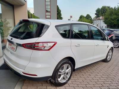 Ford S-Max 2.0TDCI 150CV TITANIUM BUSINESS POWERSHIFT 5 POSTI Bianco usata Rubano