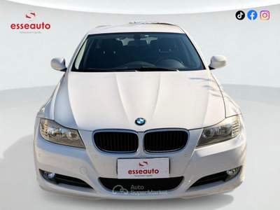 BMW Serie 3 320i 320i cat Touring Attiva Bianco usata PISTOIA