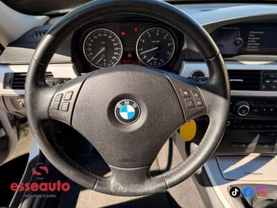 BMW Serie 3 320i 320i cat Touring Attiva Bianco usata PISTOIA
