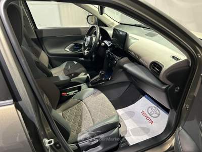 Toyota Yaris Cross Yaris Cross 1.5 Hybrid 5p. E-CVT AWD-i Lounge Marrone usata Milano