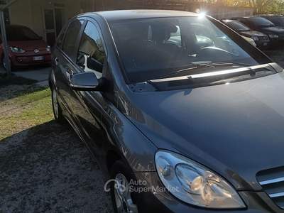 Mercedes-Benz Classe B non fumatore Grigio usata TERNI