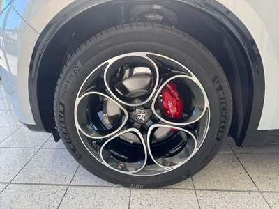 Alfa Romeo Stelvio Stelvio 2.2 t Veloce Q4 210cv auto Grigio usata Piombino Dese