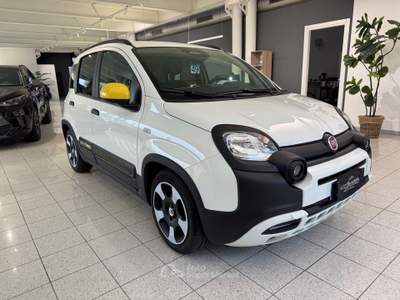 Fiat Panda Pandina 1.0 firefly hybrid s&s 70cv Bianco usata Piombino Dese
