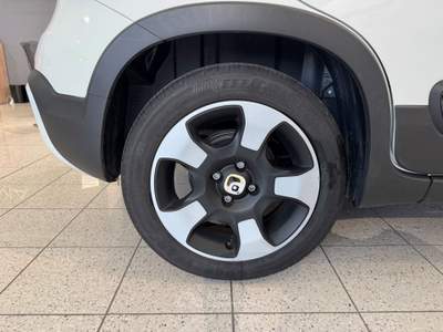 Fiat Panda Pandina 1.0 firefly hybrid s&s 70cv Bianco usata Piombino Dese