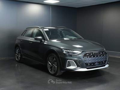 Audi A3 A3 allstreet 2.0 tdi Identity Contrast 150cv s-tronic Grigio usata Piombino Dese