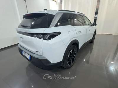 Peugeot 5008 5008 1.2 hybrid Allure 145cv 7p.ti e-dcs6 Bianco usata Piombino Dese