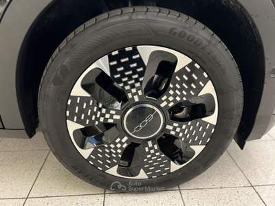 Fiat 600 600 1.2 hybrid La Prima Nero usata Piombino Dese
