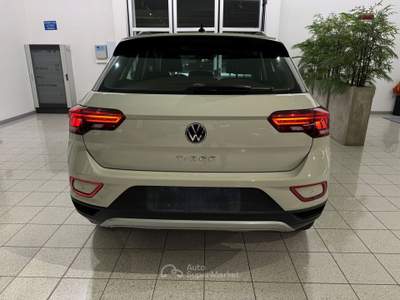 Volkswagen T-Roc T-Roc 1.0 tsi Life 110cv Grigio usata Piombino Dese