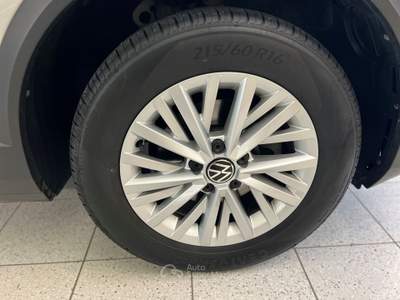 Volkswagen T-Roc T-Roc 2.0 tdi scr Life 150cv dsg Beige usata Piombino Dese