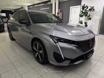 Peugeot 308 308 SW 1.2 hybrid GT 145cv e-dcs 6 Grigio usata Piombino Dese