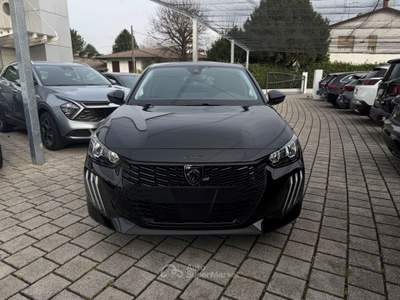 Peugeot 208 208 1.2 hybrid Allure 145cv e-dcs 6 Nero usata Piombino Dese