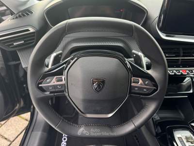 Peugeot 208 208 1.2 hybrid Allure 145cv e-dcs 6 Nero usata Piombino Dese